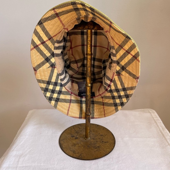 Burberry Hat - Picture 3 of 7